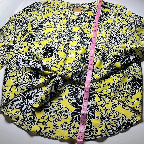 Ruby Rd. bold floral blouse size small high low front tie lightweight sheer - Picture 4 of 9